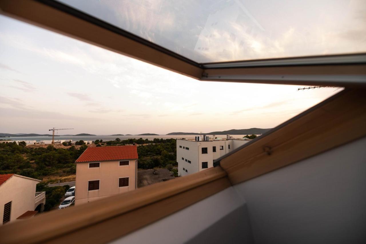 Sunny Beach Apartments Šibenik Buitenkant foto